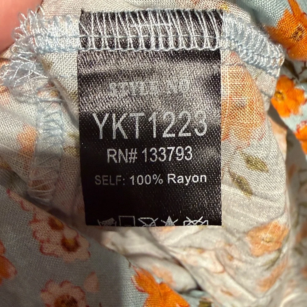 POL Light blue & Tangerine long sleeve button down floral shirt new - Picture 3 of 3